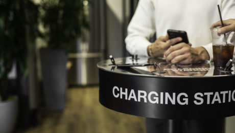 Tabletop charger
