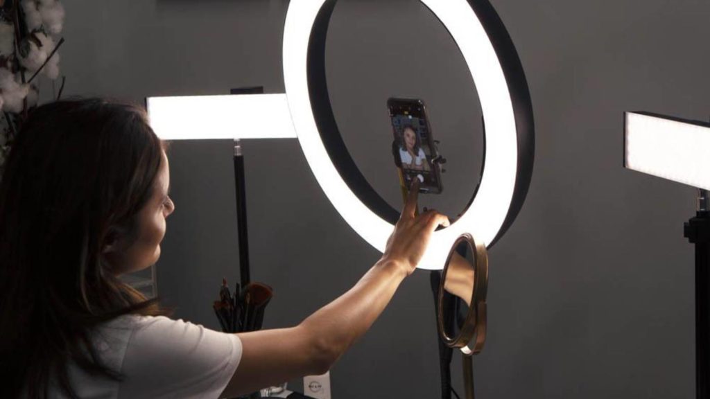 backlighting - avoid this lighting mistake